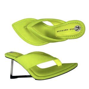 Good American Cinder F Rella Thong Wedge Sandals Sz 7.5 Neon Chartreuse Neoprene